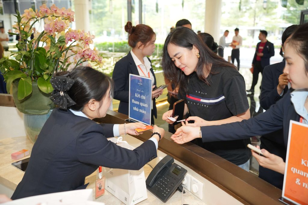 Khai-Truong-Nha-Mau-Midoripark-thenest-3